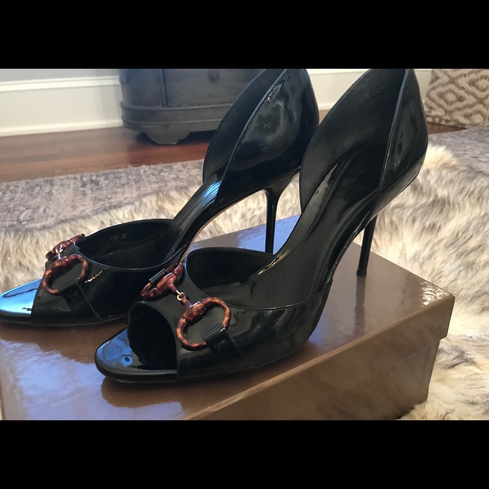 Gucci patent leather heels